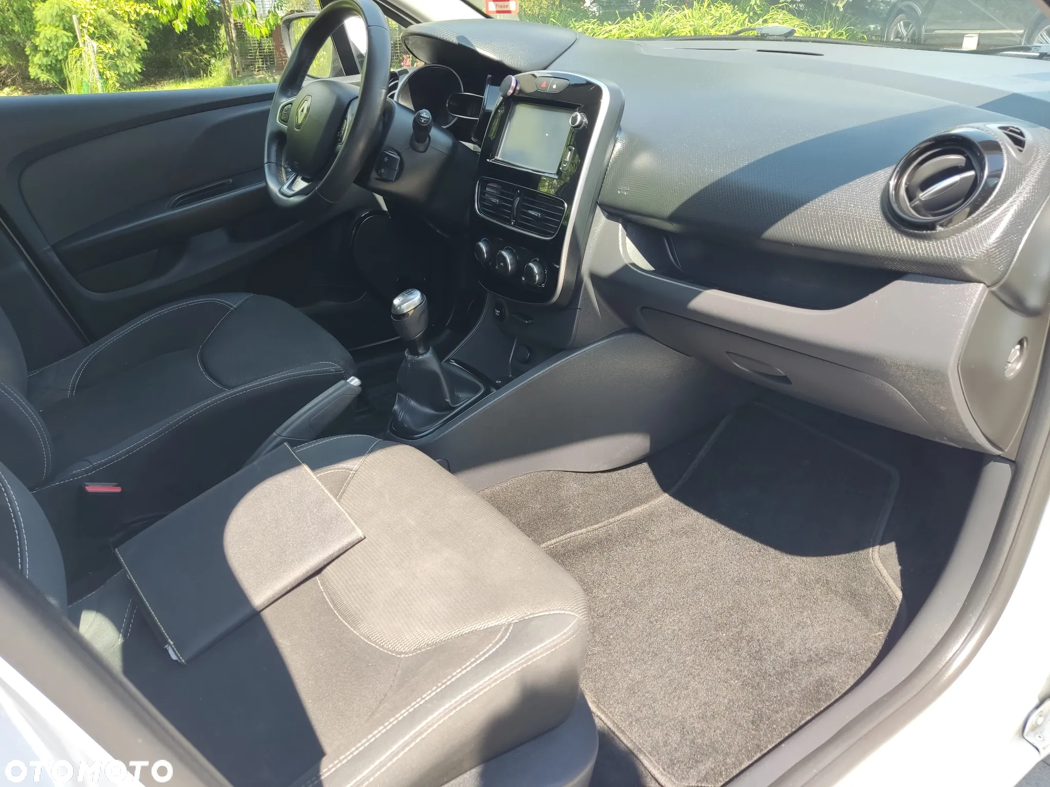 Renault Clio dCi 90 Limited - 15