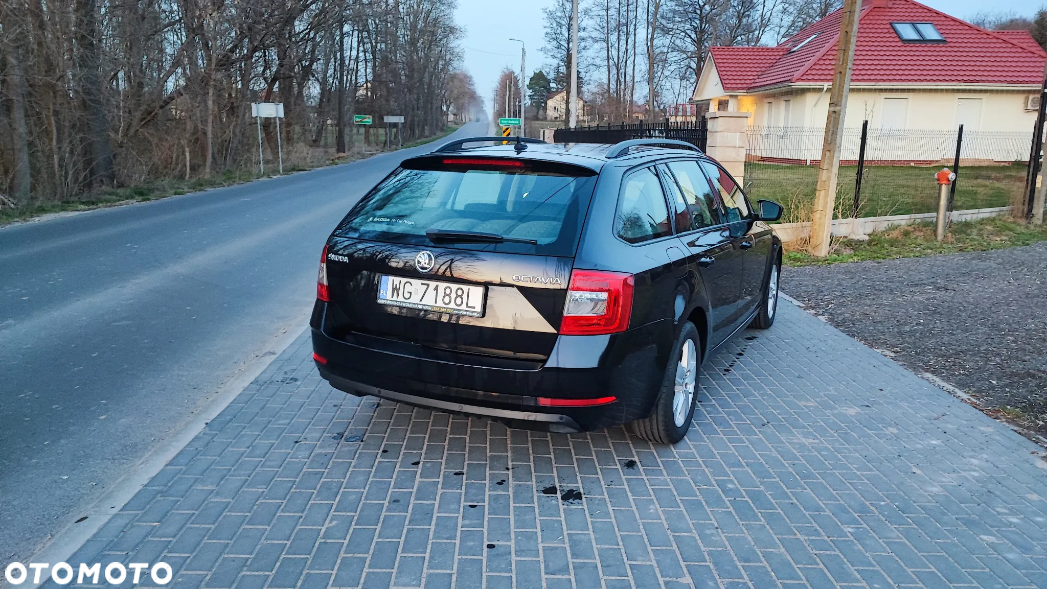 Skoda Octavia 2.0 TDI Style DSG - 6