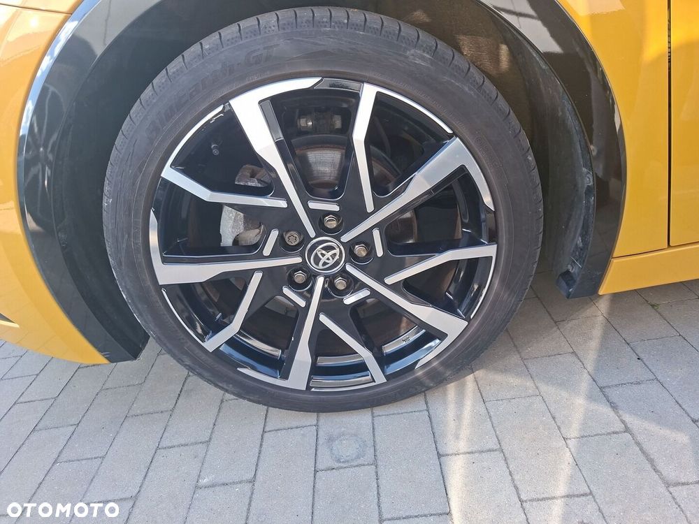 Toyota Prius - 20