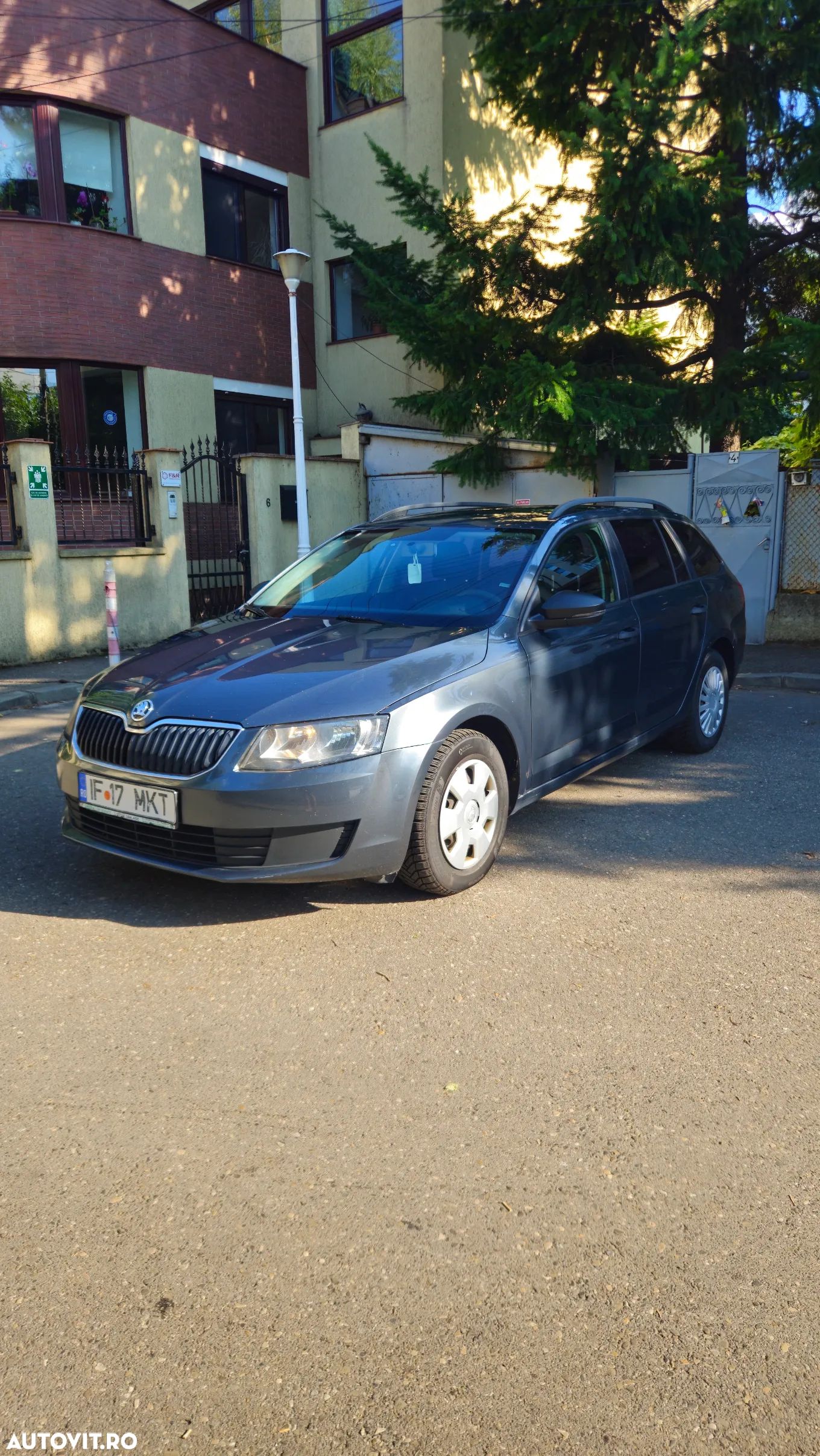 Skoda Octavia 1.6 TDI GREENLINE - 1
