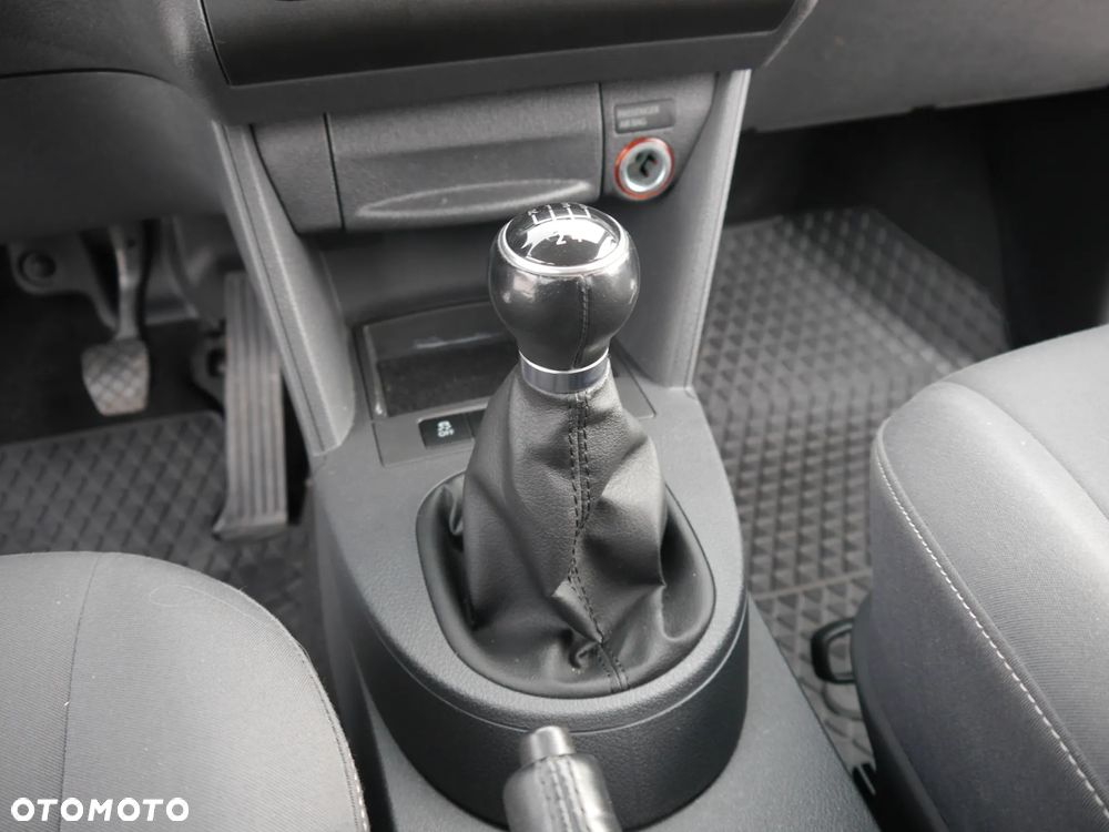 Volkswagen Caddy 1.6 (5-Si.) Edition 30 - 20