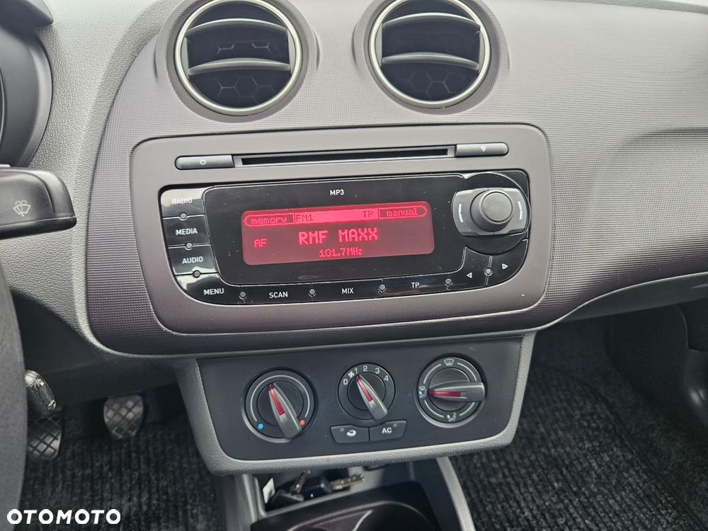 Seat Ibiza 1.2 12V Reference Salsa - 18
