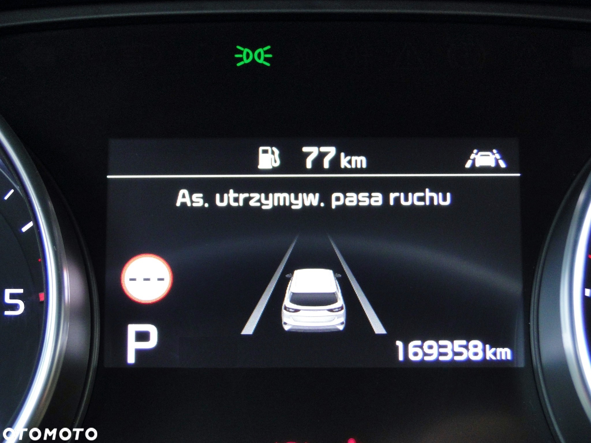 Kia Ceed SW 1.6 CRDi DCT Platinum Edition - 28