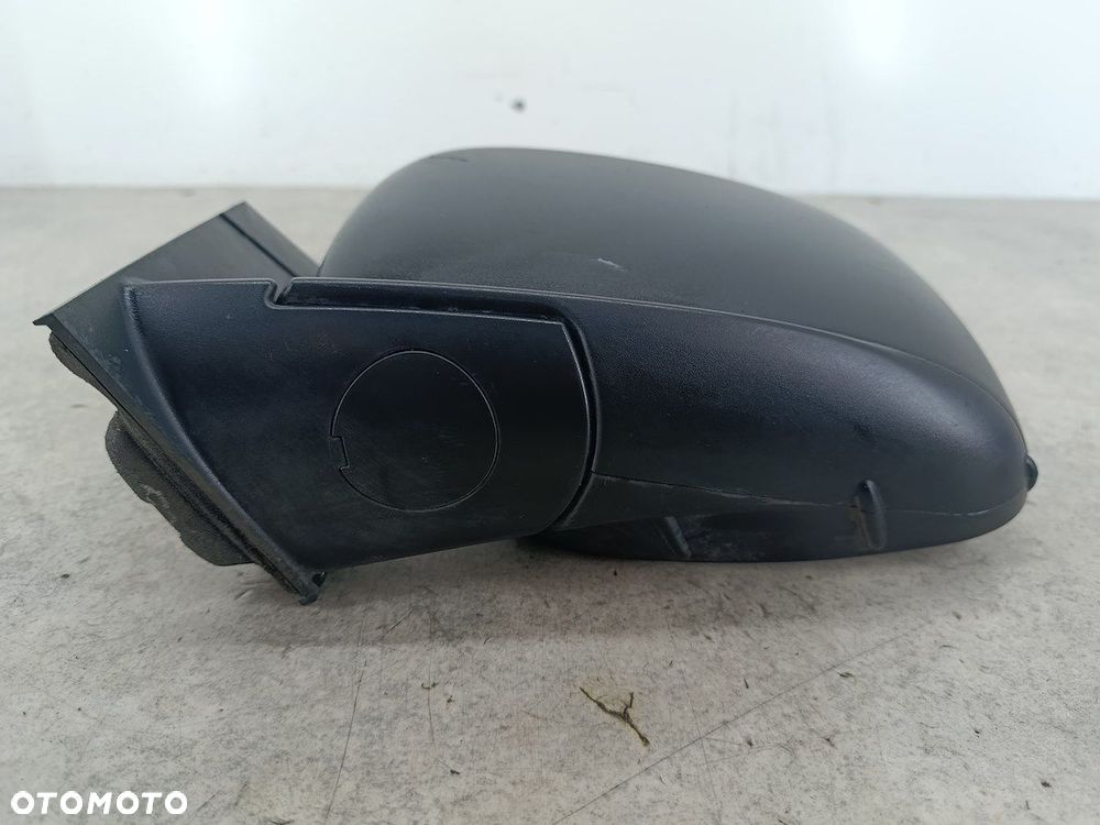 LUSTERKO LEWE DODGE GRAND CARAVAN 8R695075 2839980 - 2