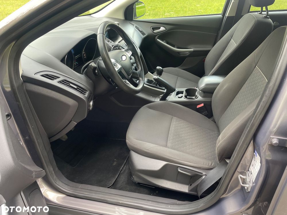 Ford Focus 1.6 TDCi DPF Start-Stopp-System Titanium - 23