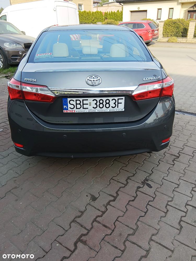 Toyota Corolla 1.6 Prestige EU6 - 10