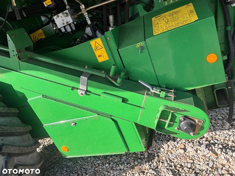 John Deere T660i - 16