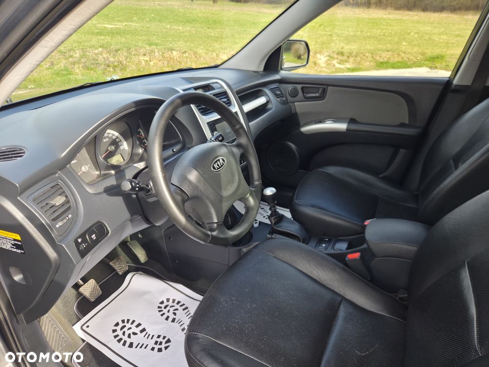 Kia Sportage - 13