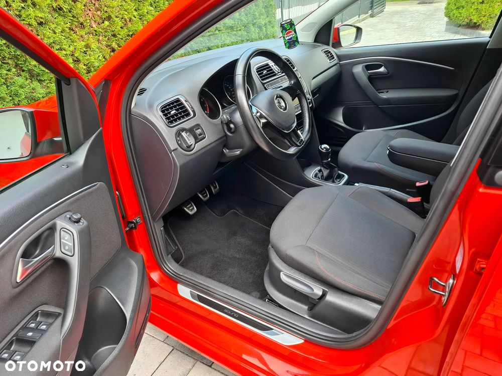 Volkswagen Polo - 10