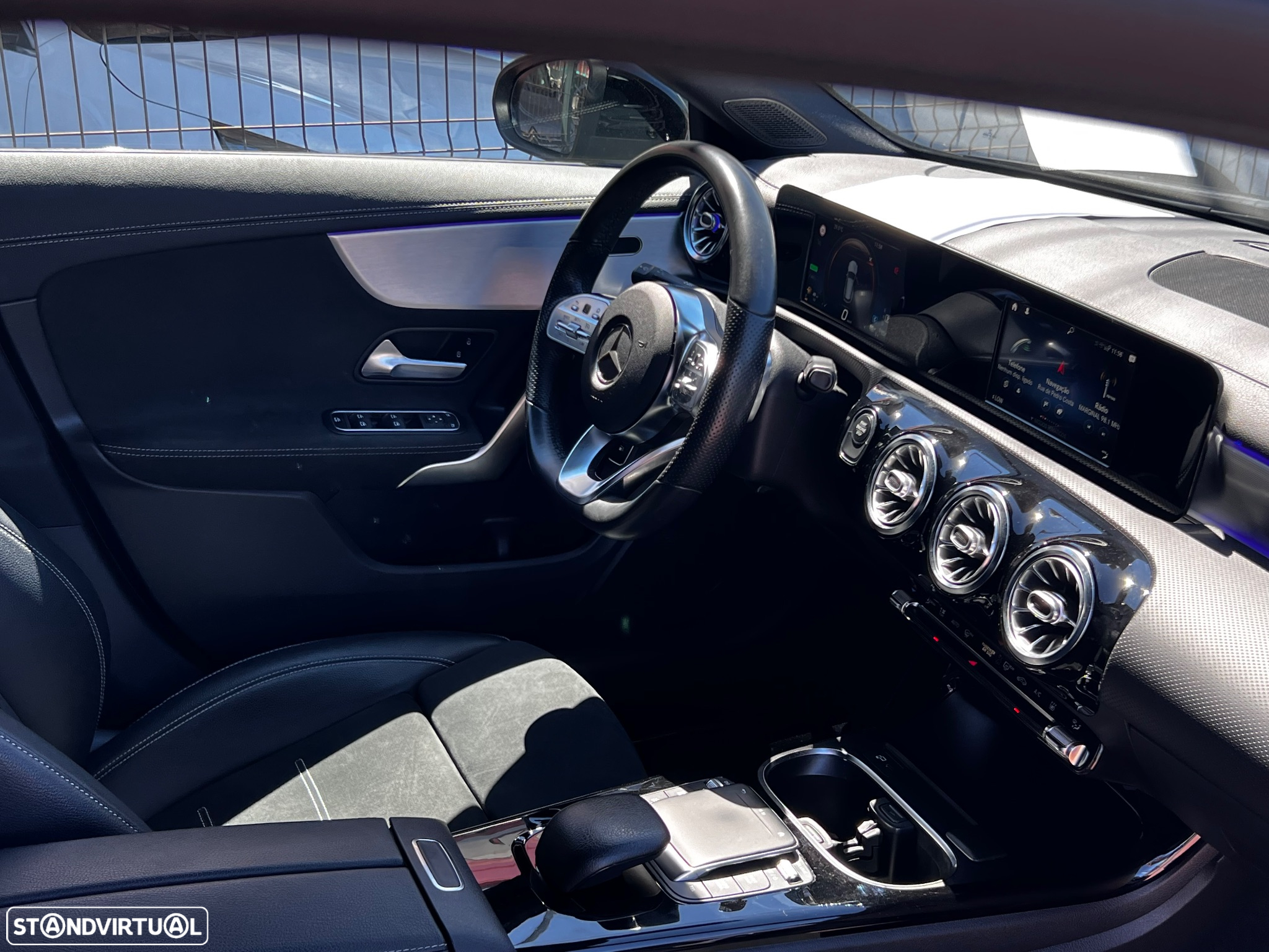 Mercedes-Benz CLA 250 e Shooting Brake AMG Line - 9