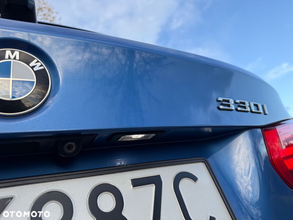BMW Seria 3 330i xDrive M Sport Shadow - 18