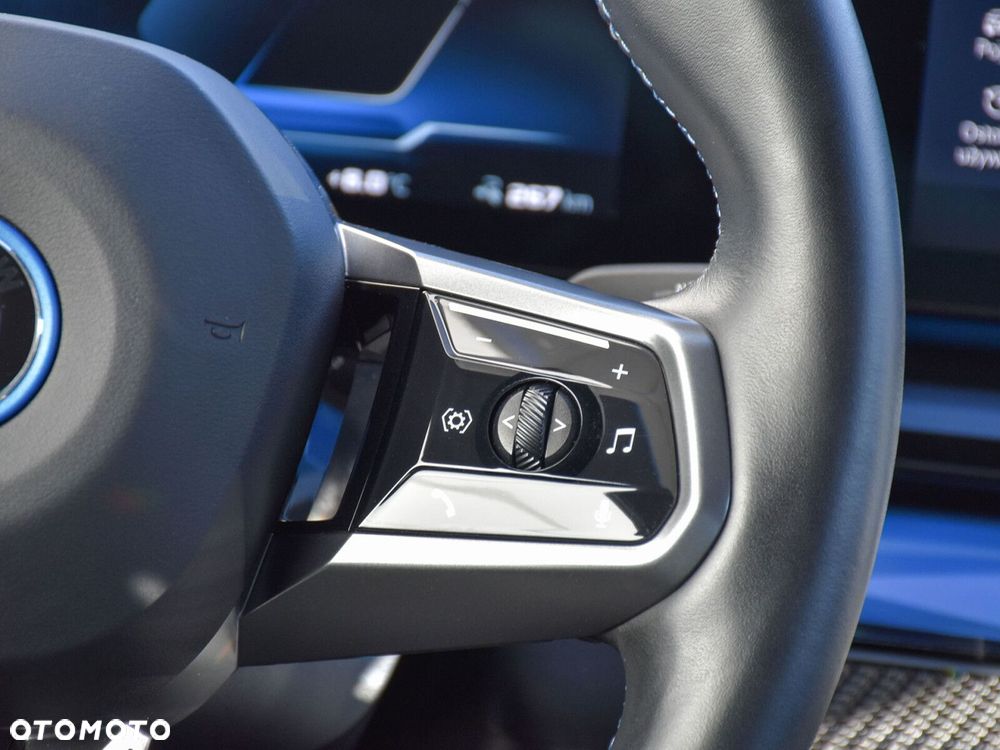 BMW i5 83.9kWh M60 xDrive - 38