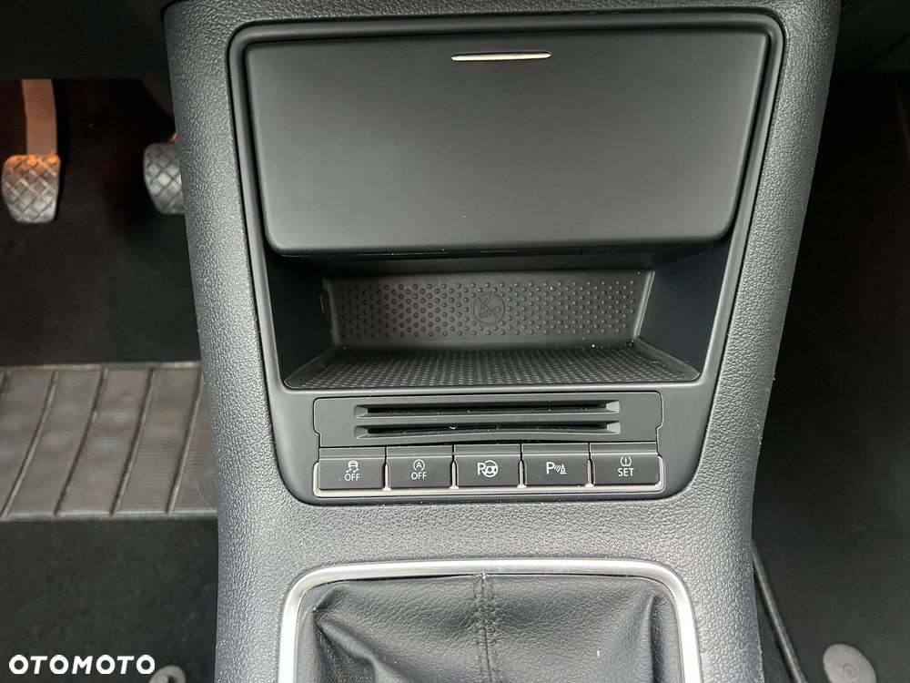 Volkswagen Tiguan - 22