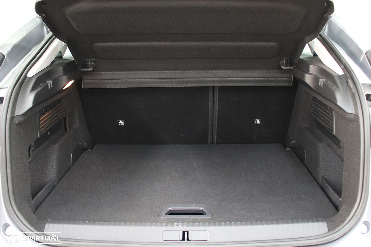Citroën C4 1.2 PureTech Plus EAT8 - 23