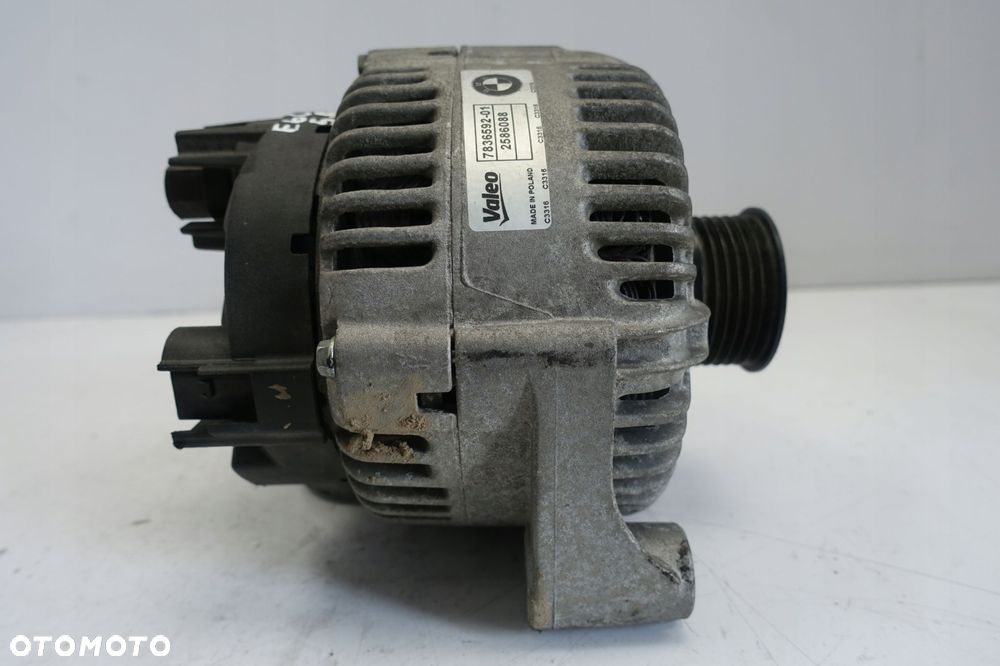 BMW E60 M5 5.0 V10 ALTERNATOR 7836592 valeo ORYG - 9