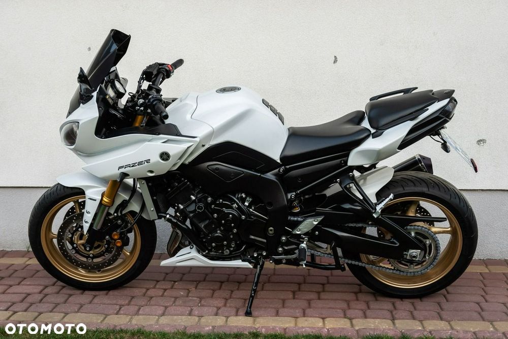 Yamaha FZ - 6