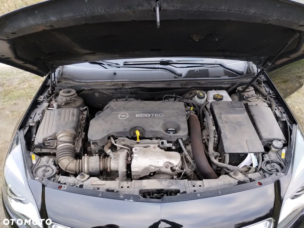 Opel Insignia - 14
