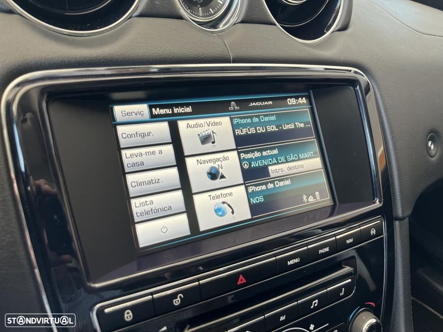 Jaguar XJ 3.0 D V6 Premium Luxury - 9