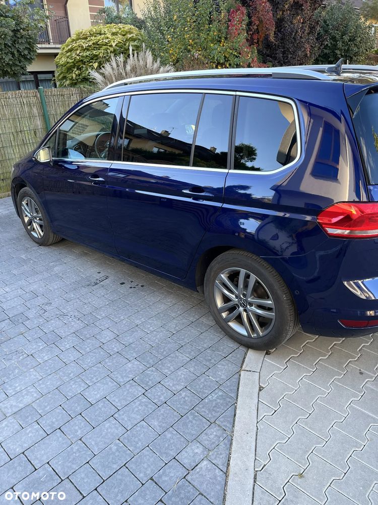 Volkswagen Touran - 2