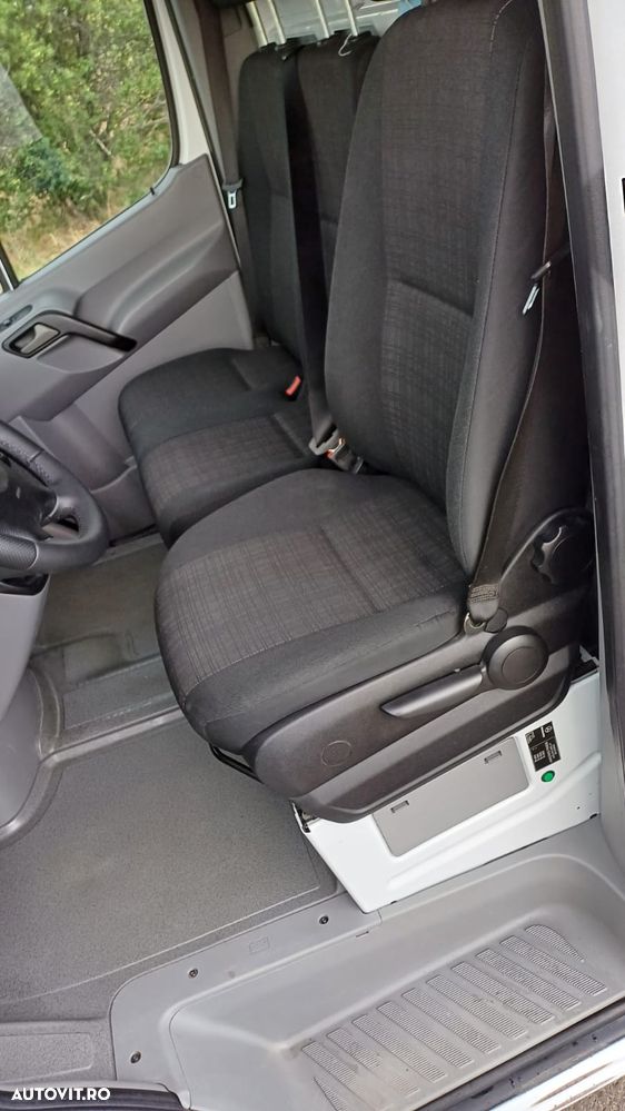 Mercedes-Benz Sprinter - 9