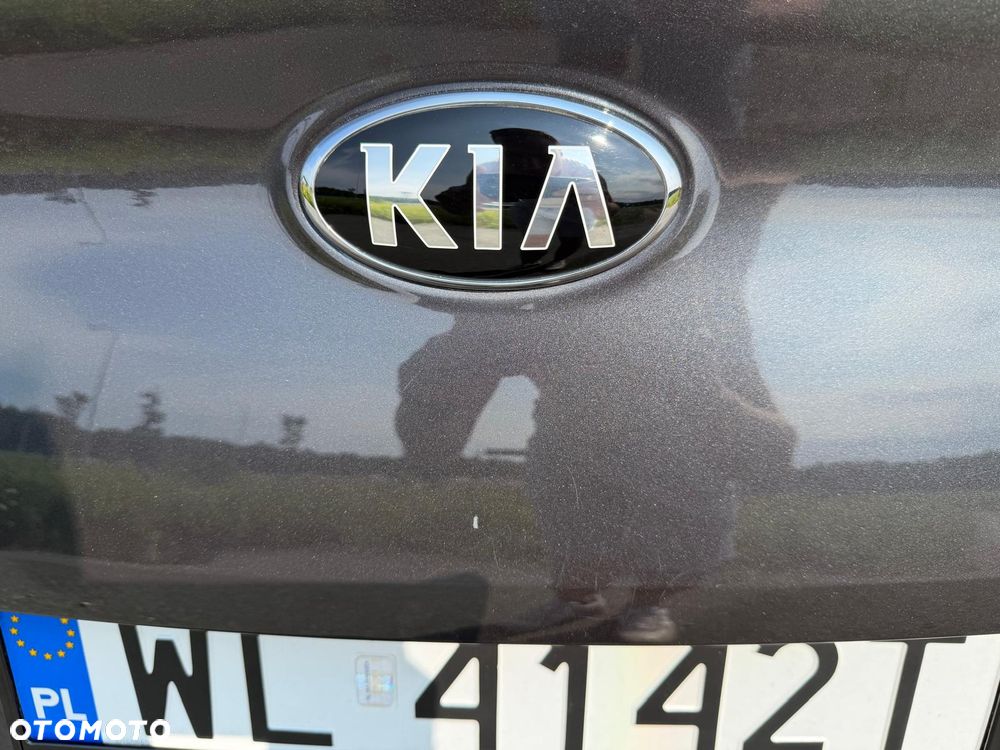 Kia Optima 2.0 M - 34