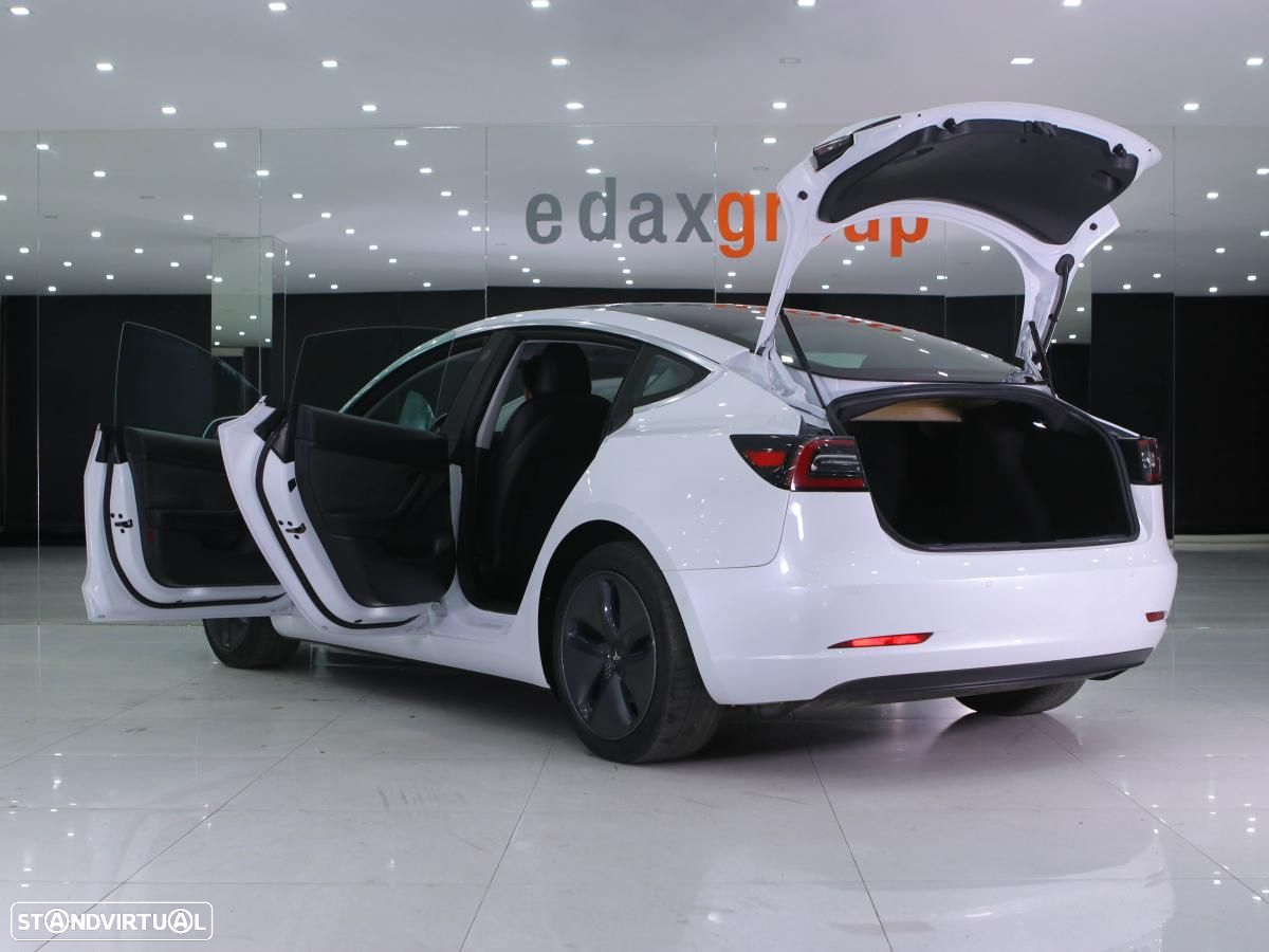 Tesla Model 3 Long-Range RWD - 5