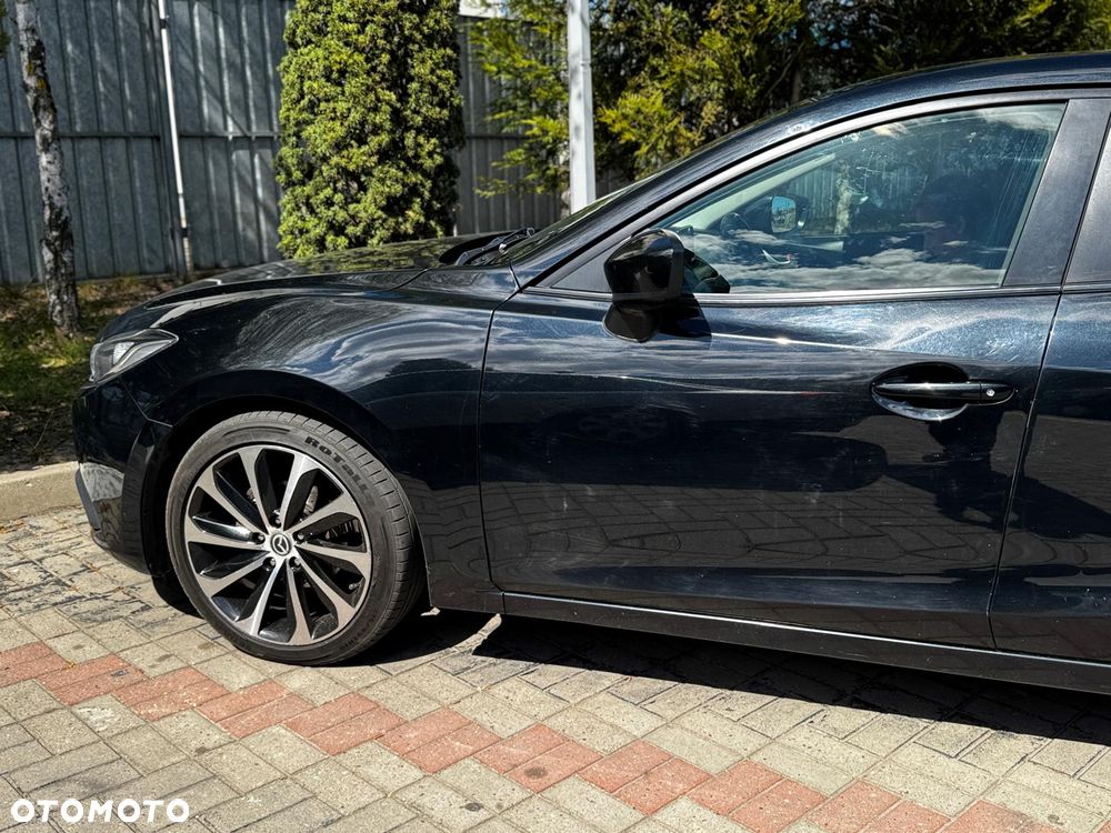 Mazda 3 - 8