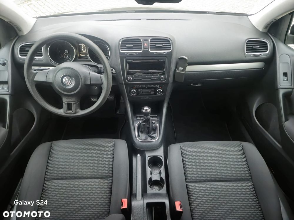 Volkswagen Golf - 5