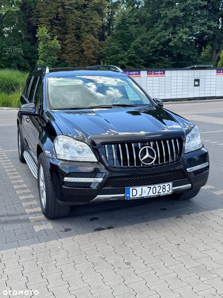 Mercedes-Benz GL 500 4Matic 7G-TRONIC - 3