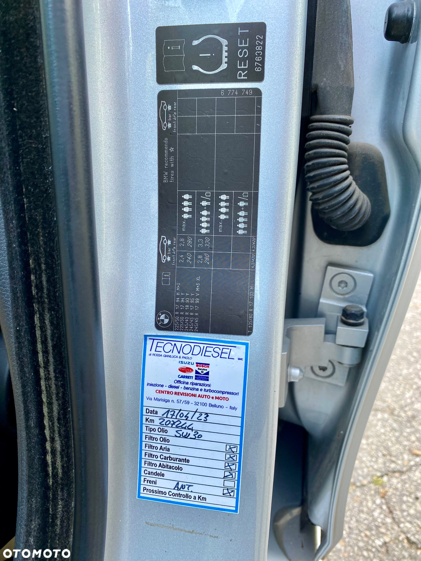 BMW Seria 5 530xd Touring - 30