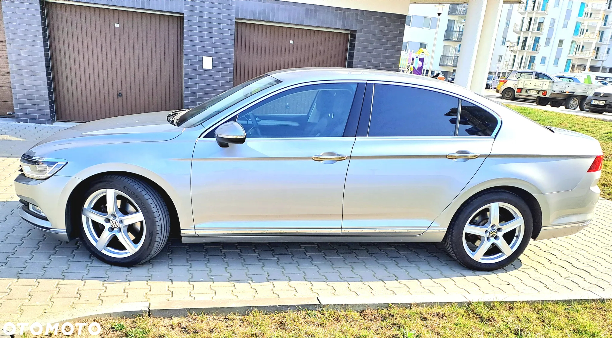 Volkswagen Passat 2.0 TDI BMT Highline DSG - 4