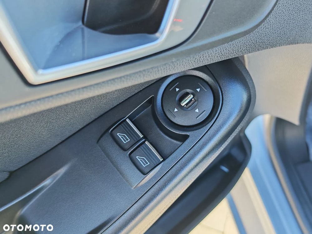 Ford Fiesta 1.6 TDCI Champions Edition - 14