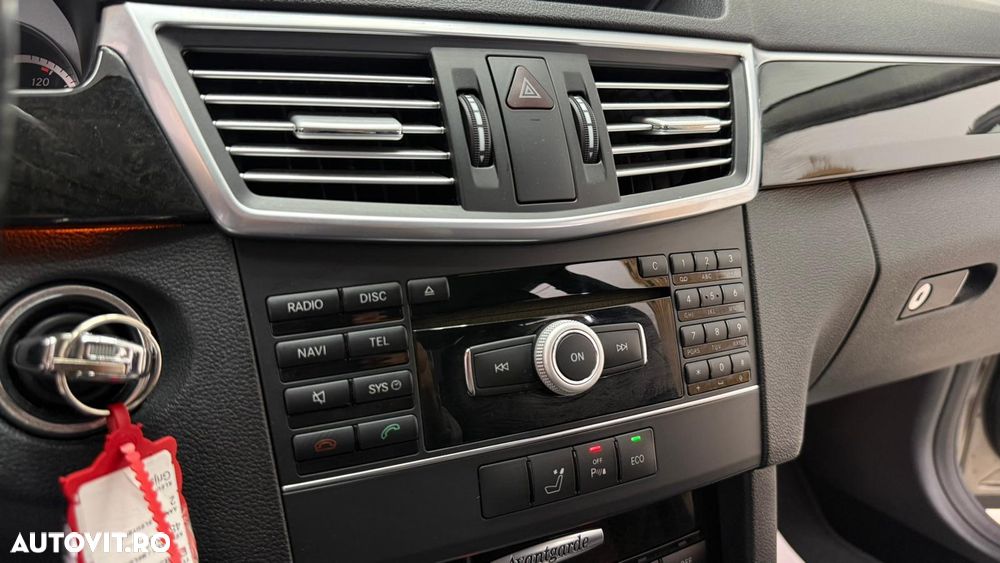 Mercedes-Benz E 200 CDI 7G-TRONIC Avantgarde - 22