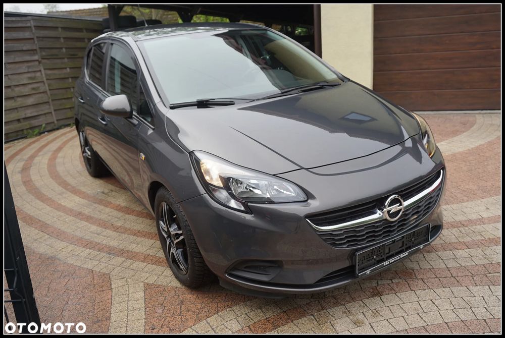 Opel Corsa 1.4 16V Cosmo - 19