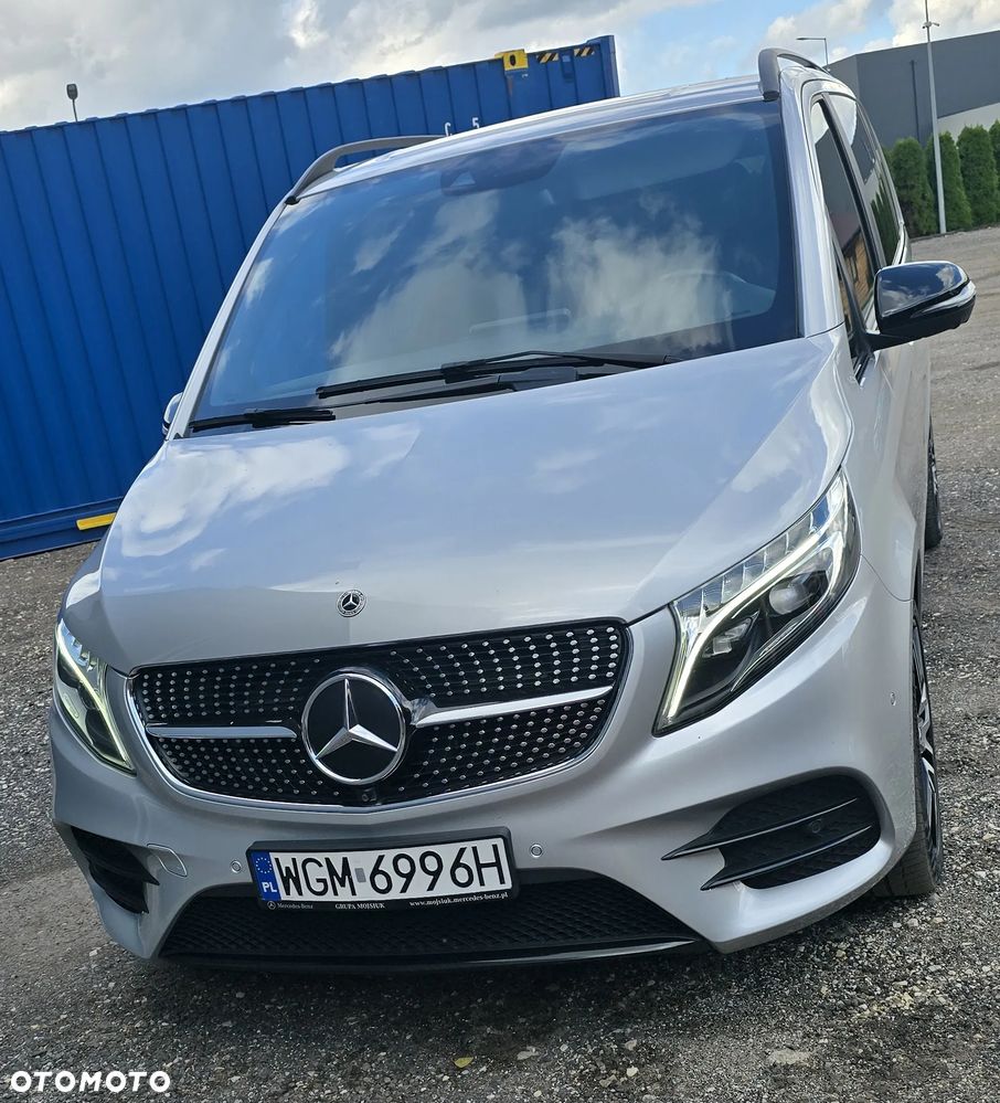 Mercedes-Benz Klasa V 300 d Avantgarde 9G-Tronic - 14