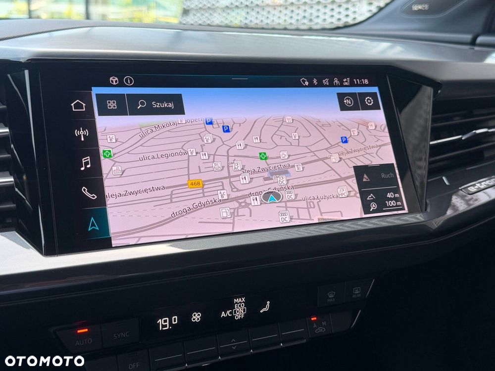 Audi Q4 e-tron 35 52kWh S Line - 33