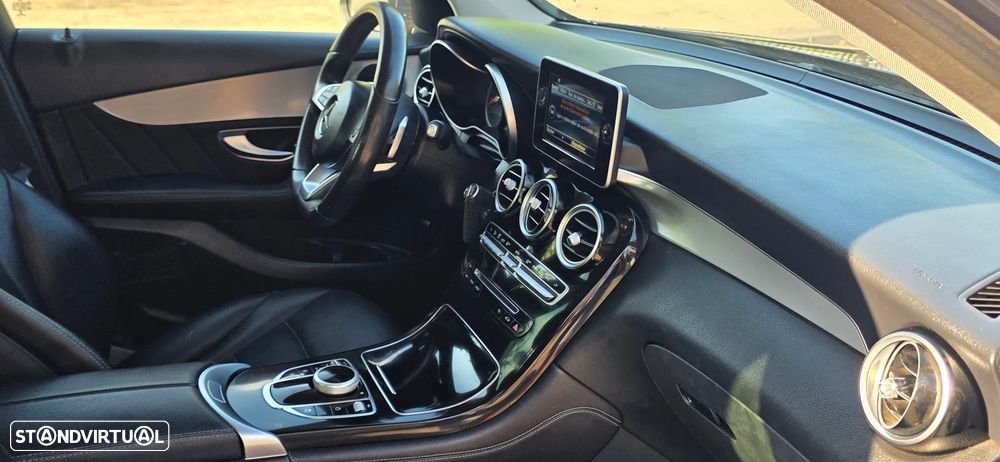Mercedes-Benz GLC 250 - 11
