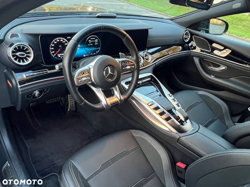Mercedes-Benz AMG GT 43 4-Matic+ - 26