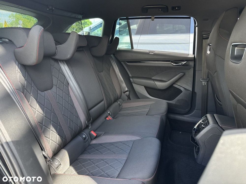Skoda Octavia 2.0 TDI RS DSG - 14