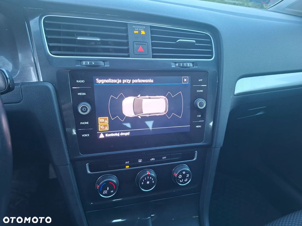 Volkswagen Golf 1.5 TSI BMT Trendline - 9