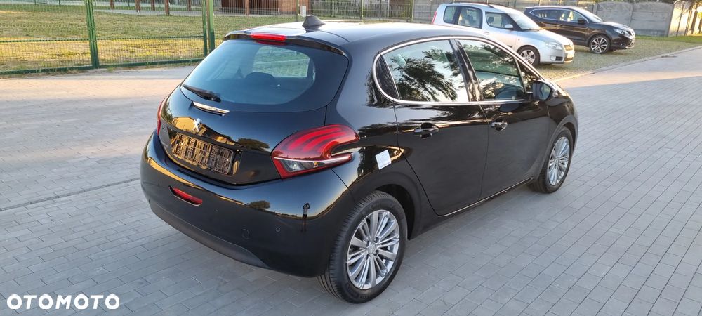 Peugeot 208 Blue-HDi 100 Stop&Start Allure - 3