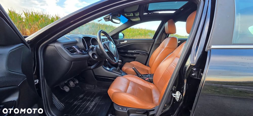 Alfa Romeo Giulietta 1.4 TB 16V Turismo - 8