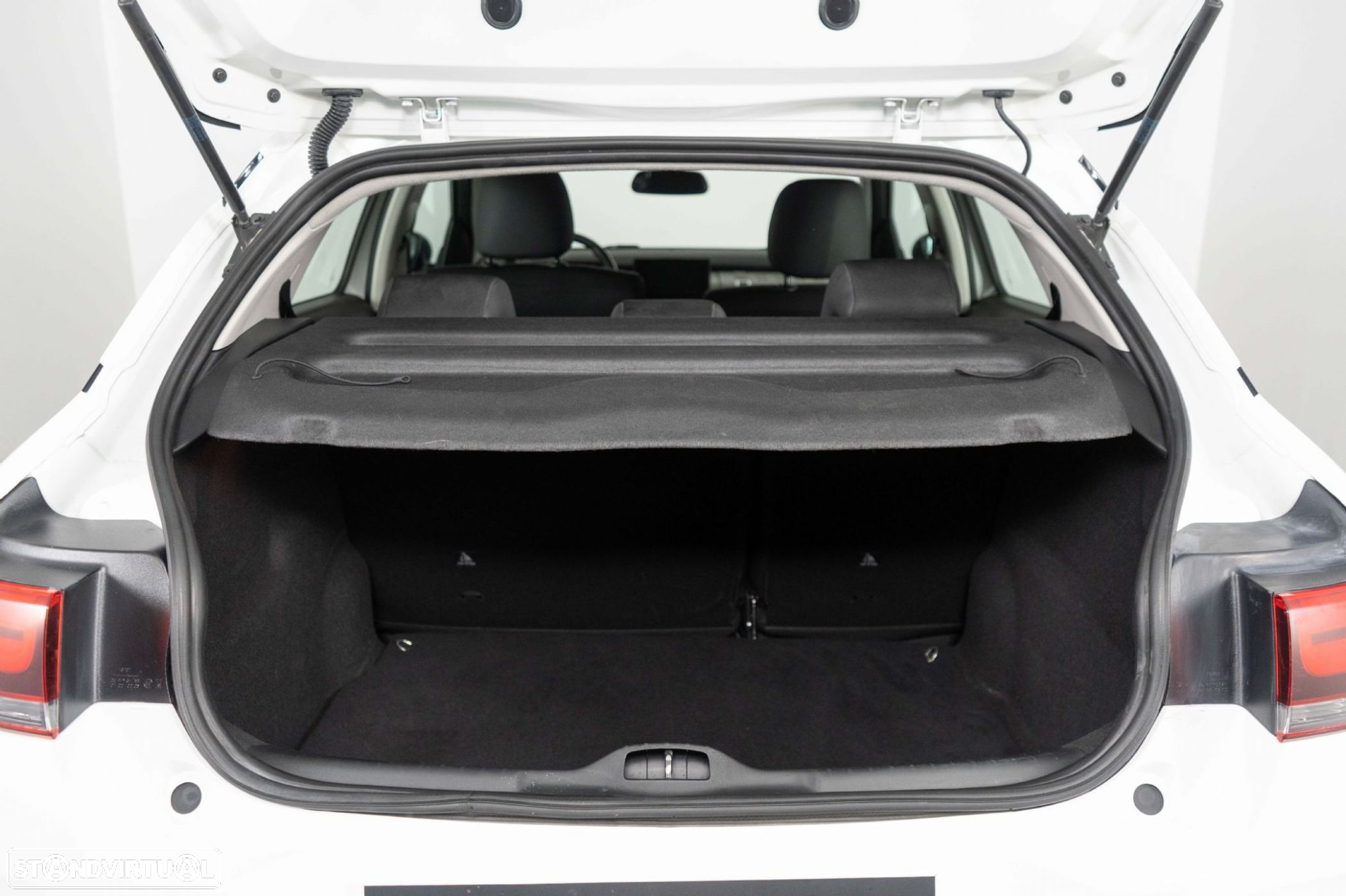 Citroën C4 Cactus 1.2 PureTech Feel Business EAT6 - 11
