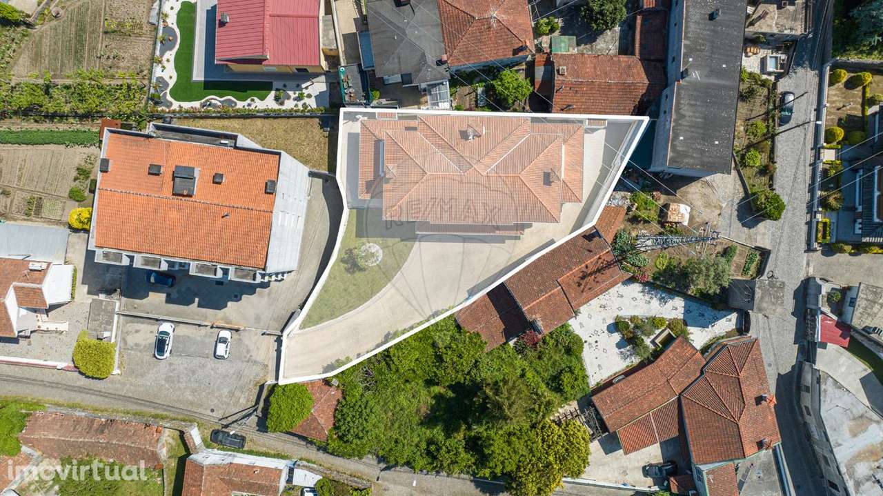 Moradia T8 para venda - Grande imagem: 2/39