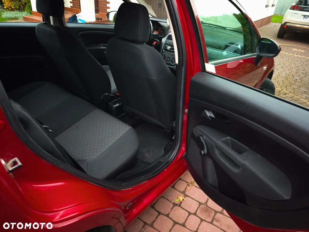 Fiat Grande Punto - 7