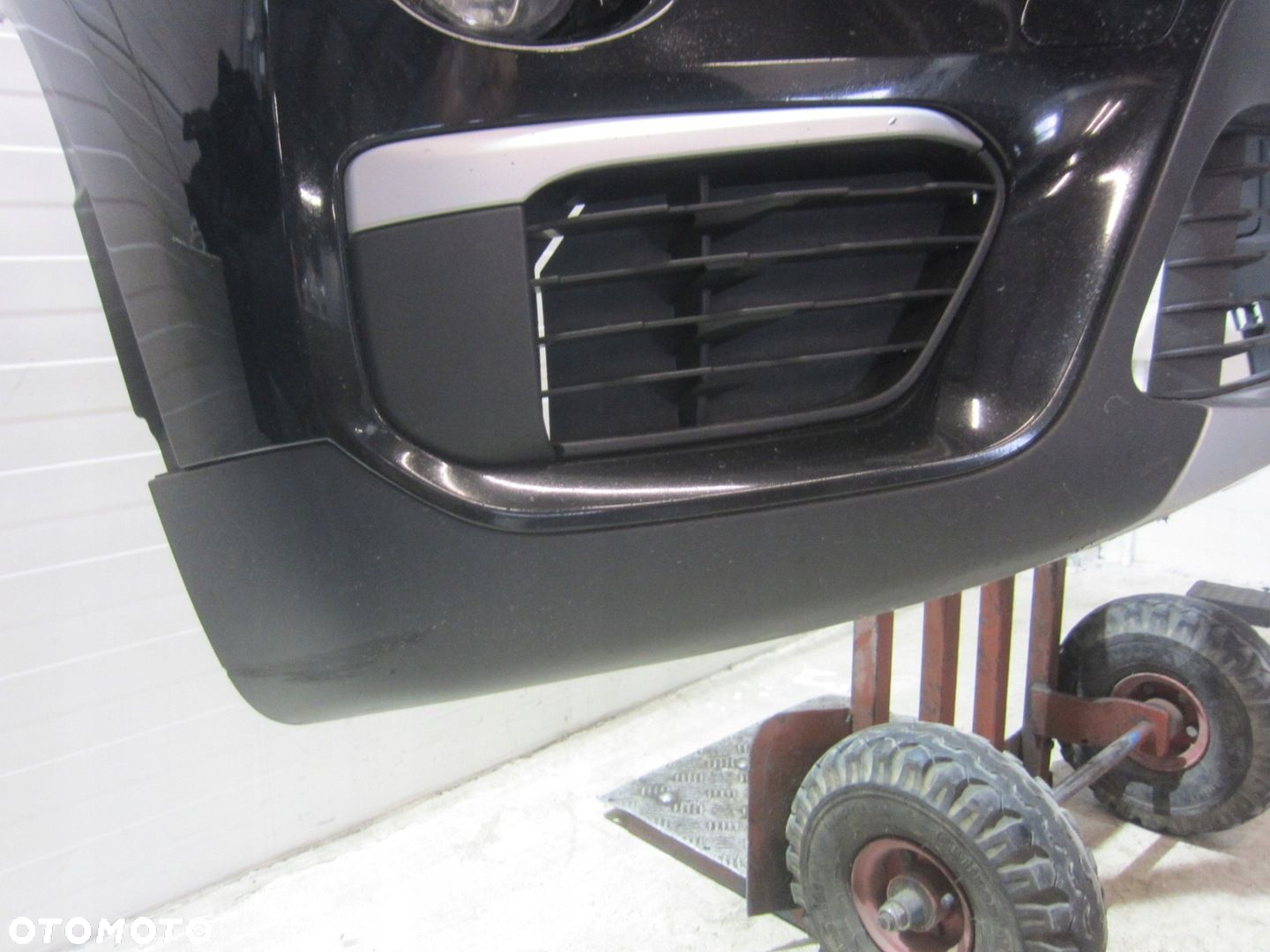 BMW X1 F48 ZDERZAK PRZEDNI PRZÓD KOMPLETNY 668 SCHWARZ 2 CZARNY GRILL XLINE - 9
