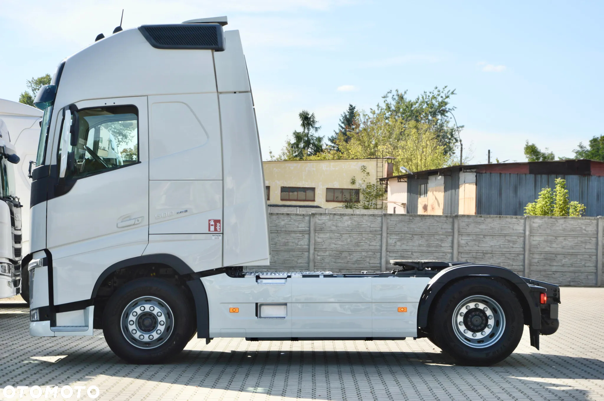 Volvo FH 500 XL | KLIMA POST. | ZŁOTY KONTRAKT | 2 ZBIORNIKI - 11