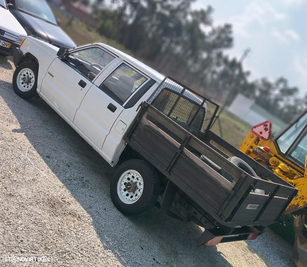 Mitsubishi L200 2.5 D CD - 6