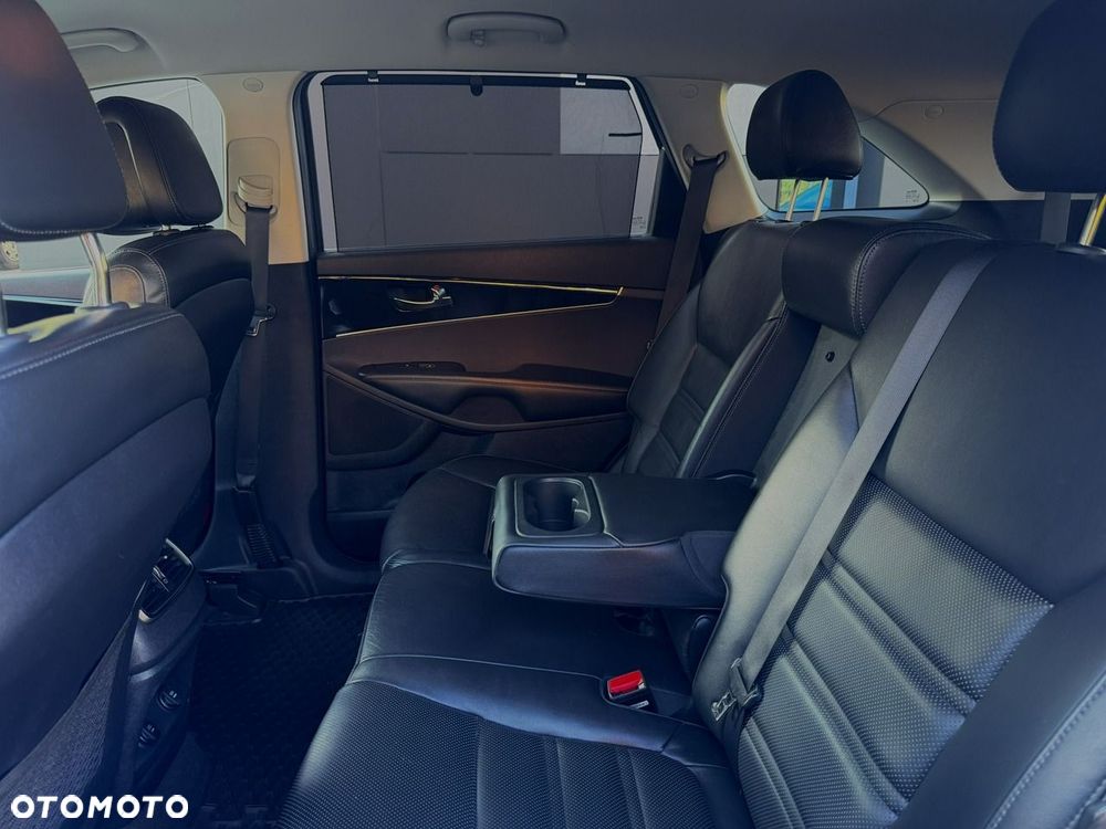 Kia Sorento - 22
