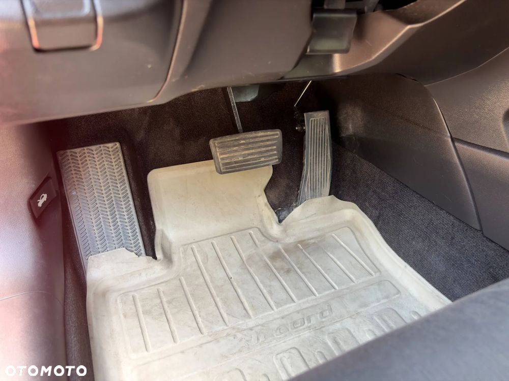 Honda Accord 2.0 Elegance - 33